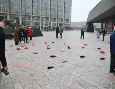 Rode hakken-demonstratie vraagt aandacht voor femicide