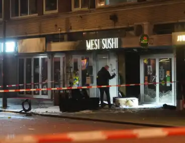 Brand door explosie bij Sushi-bar