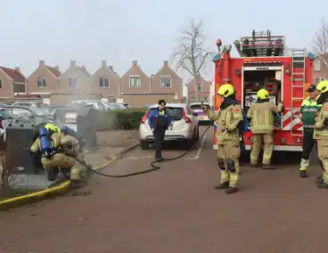 Brand in ondergrondse afvalcontainer geblust