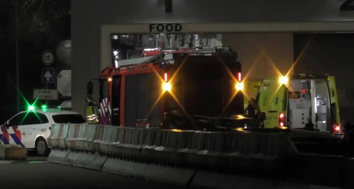 Hulpdiensten in actie bij bedrijfsongeval