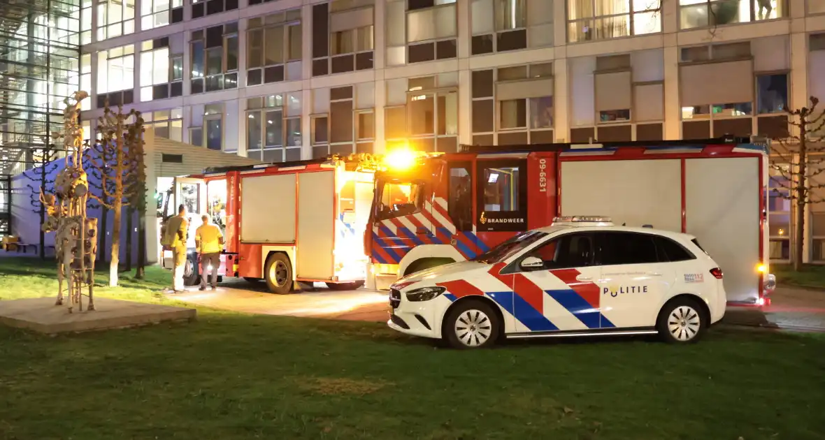 Brand in ziekenhuis leidt tot evacuatie patiënten - Foto 7