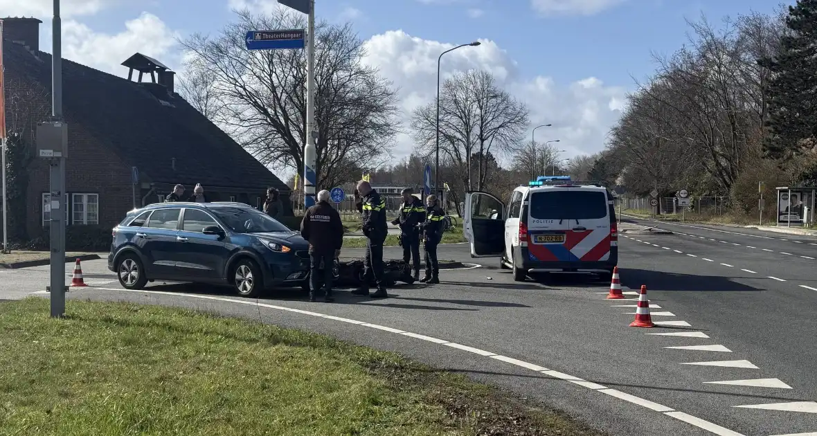 Geen gewonden na ongeval door voorrangsfout - Foto 17