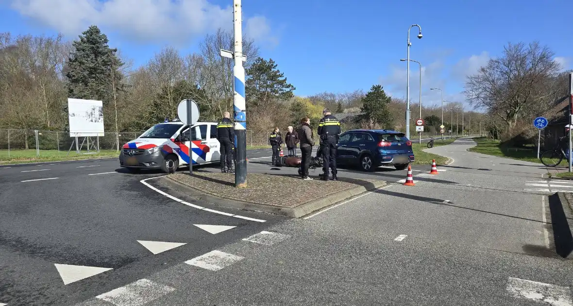 Geen gewonden na ongeval door voorrangsfout - Foto 27