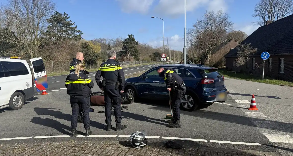 Geen gewonden na ongeval door voorrangsfout - Foto 9