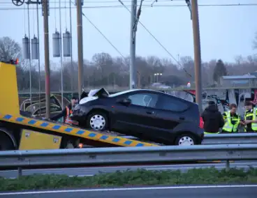 Eenzijdig ongeval veroorzaakt flinke schade