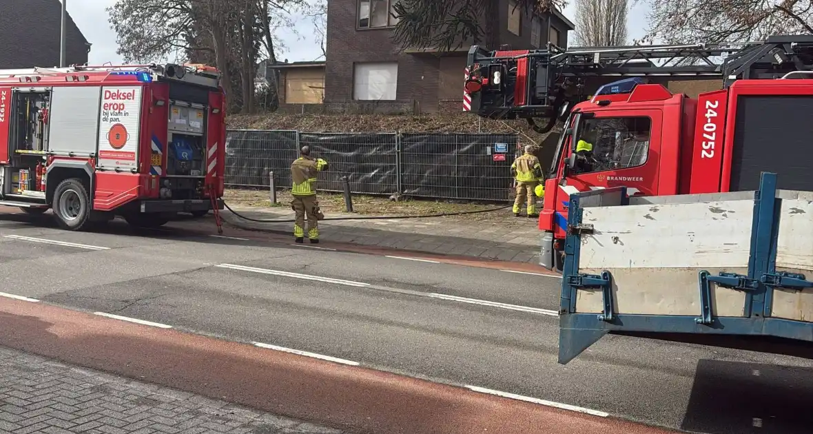 Woningbrand in leegstaand pand - Foto 5