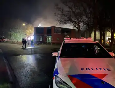 Brand in winkel leidt tot grote inzet van brandweer