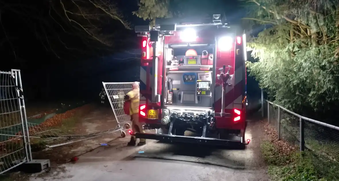 Brandstichting in verlaten bejaardentehuis - Foto 1