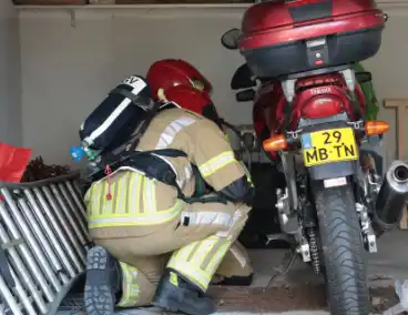 Brandweer schakelt in bij lekkage benzine