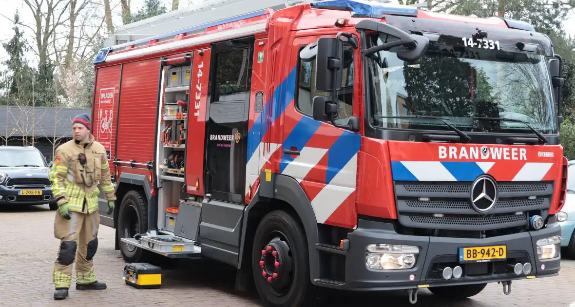 Brandweer schakelt in bij lekkage benzine - Foto 7