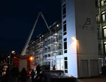 Omstanders melden woningbrand door afgaande rookmelder