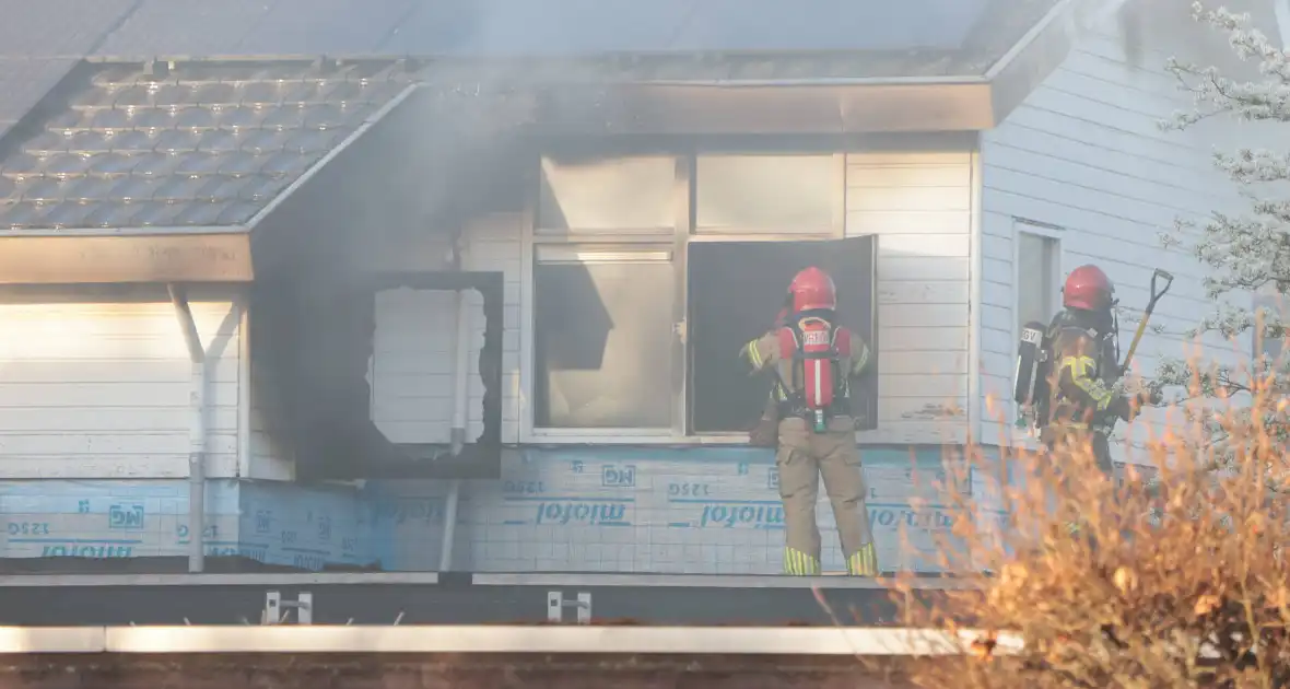 Woningbrand veroorzaakt zware schade - Foto 19