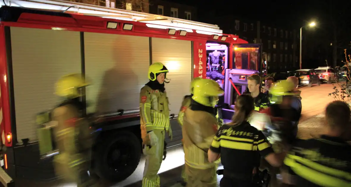 Buitenbrand in container geblust door buurtbewoners - Foto 7