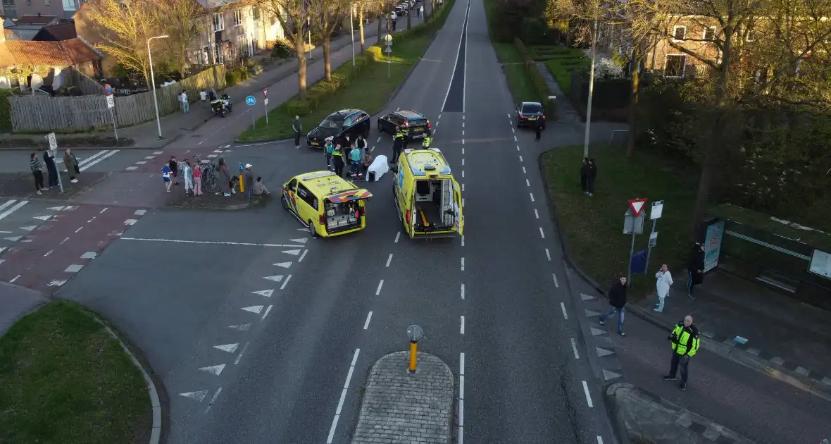 Oudere fietser gewond bij aanrijding - Foto 3