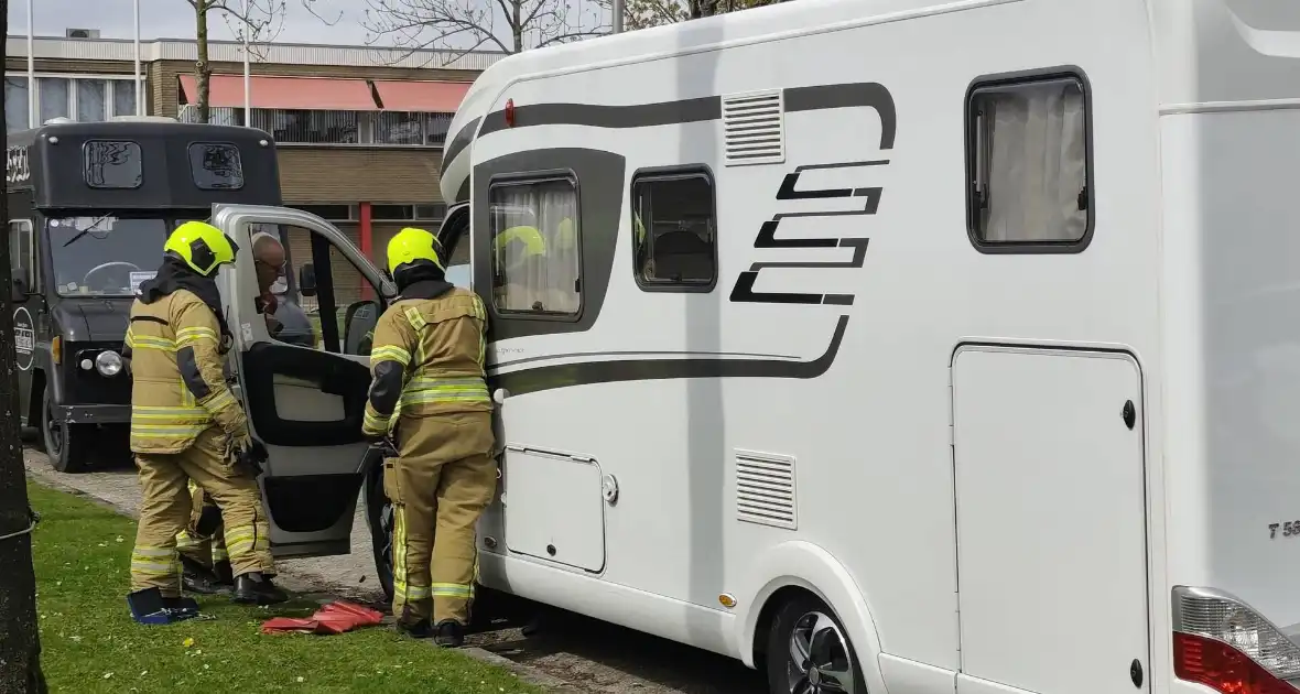 Brand in camper leidt tot ambulance-inzet - Foto 7