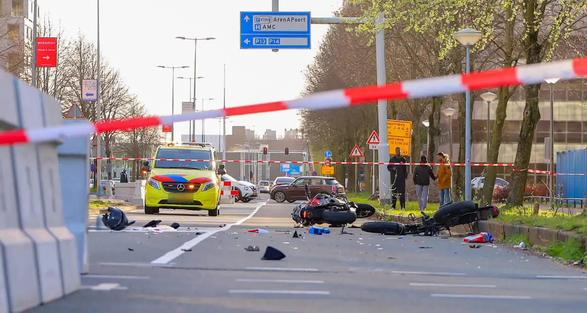 Zware aanrijding tussen motorfiets en fatbike - Foto 9