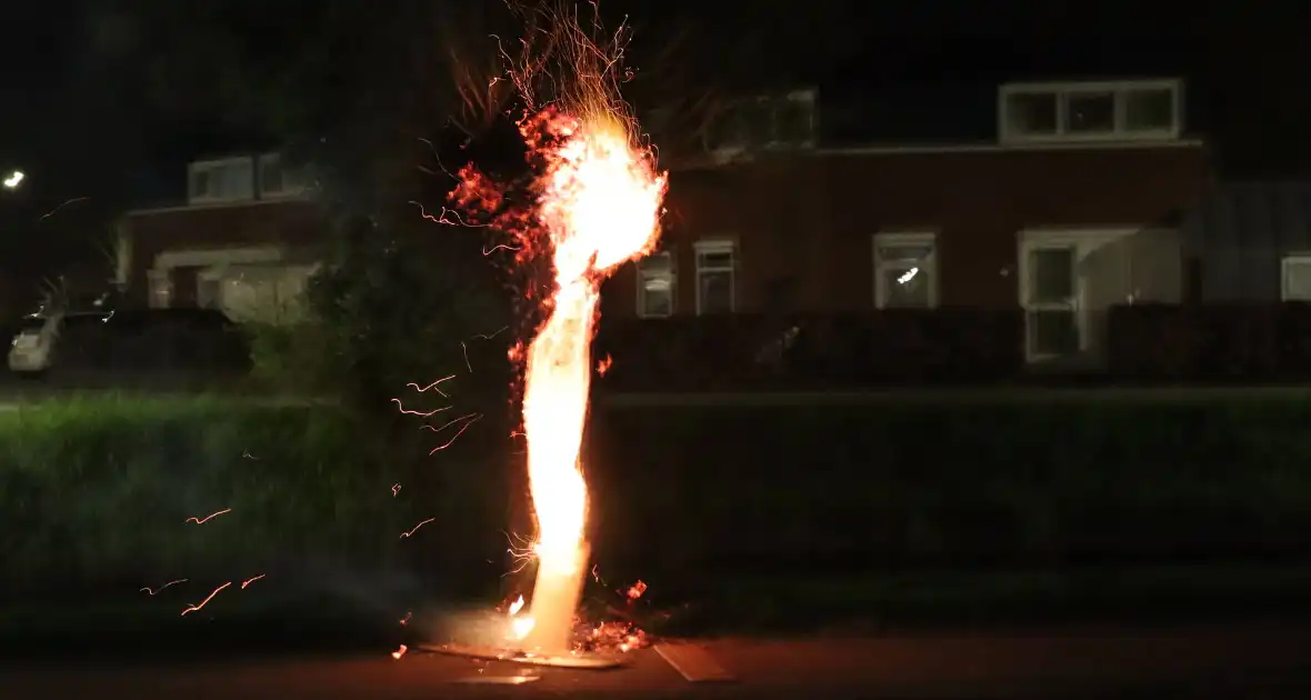 Buitenbrand door brandstichting in Lelystad - Foto 2