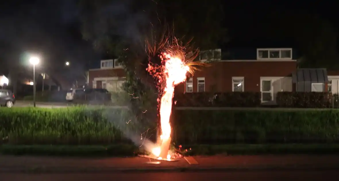 Buitenbrand door brandstichting in Lelystad - Foto 4
