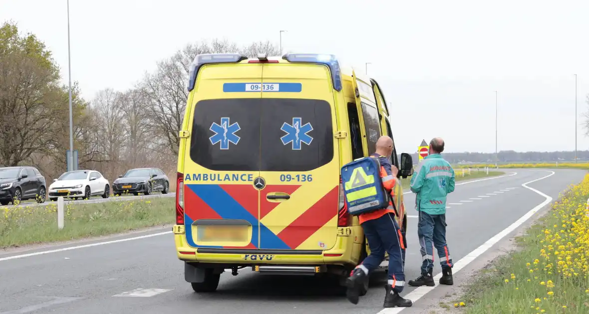 Medische noodsituatie leidt tot inzet traumahelikopter - Foto 11