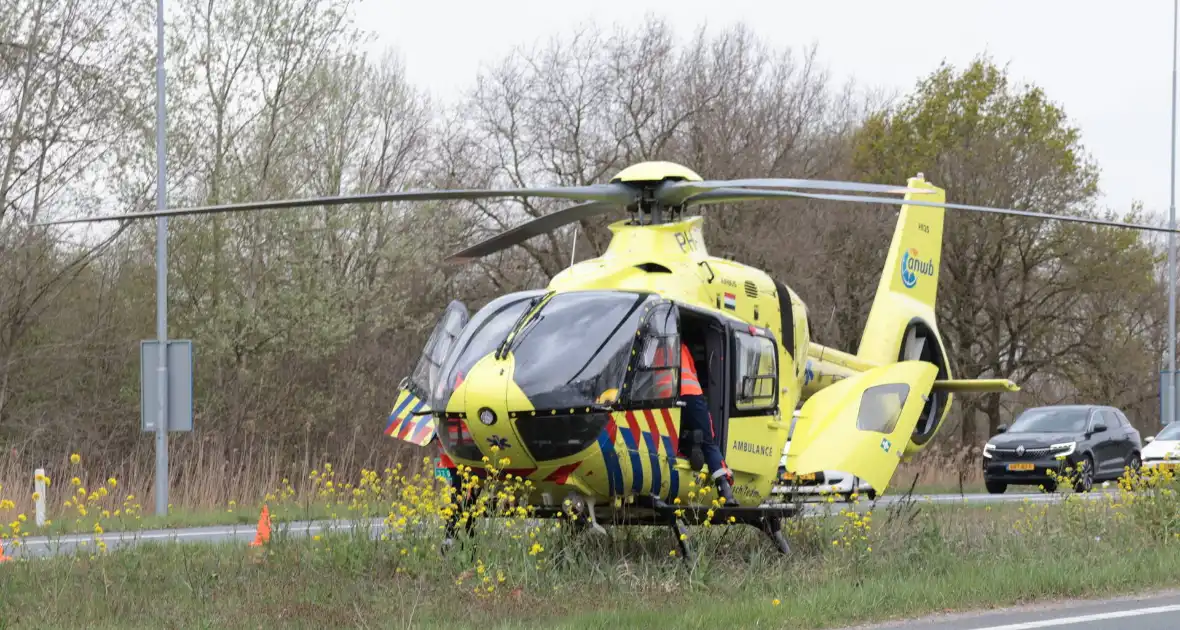 Medische noodsituatie leidt tot inzet traumahelikopter - Foto 4
