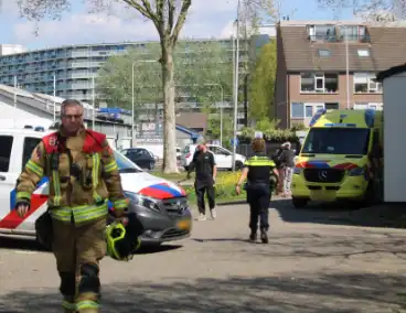 Hulpdiensten in actie voor persoon met onbegrepen gedrag