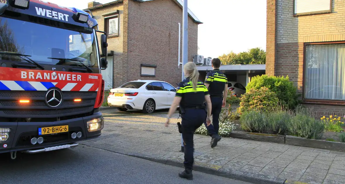 Buitenbrand in Weert zorgt voor schade aan garage