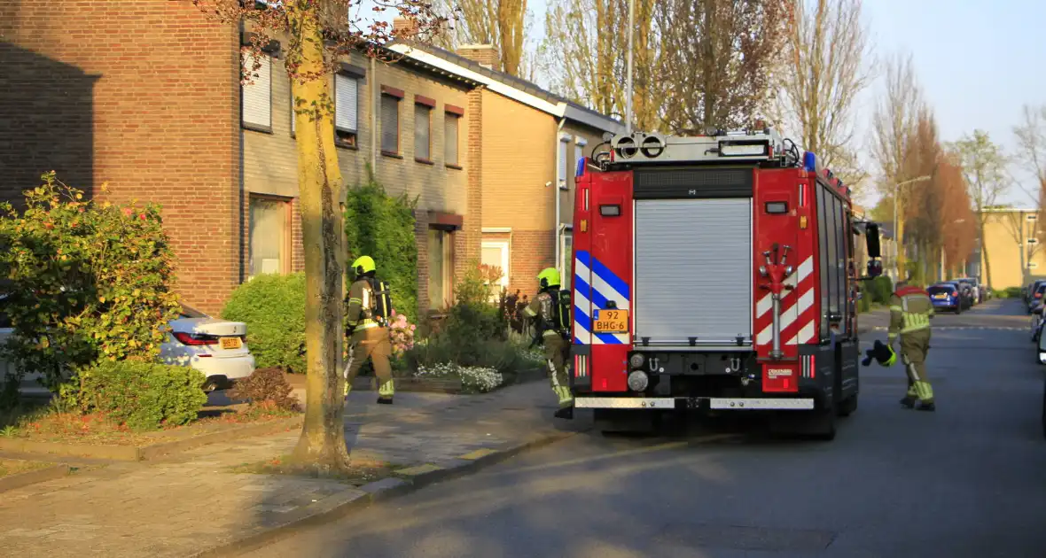 Buitenbrand in Weert zorgt voor schade aan garage - Foto 3