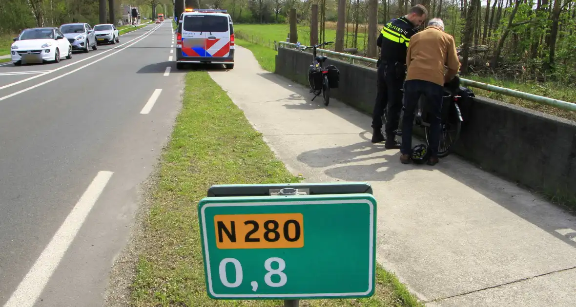 Fietser raakt gewond bij eenzijdig ongeval - Foto 1