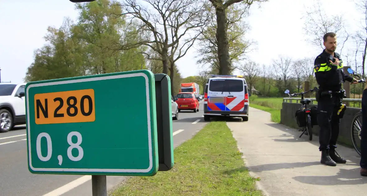 Fietser raakt gewond bij eenzijdig ongeval - Foto 2