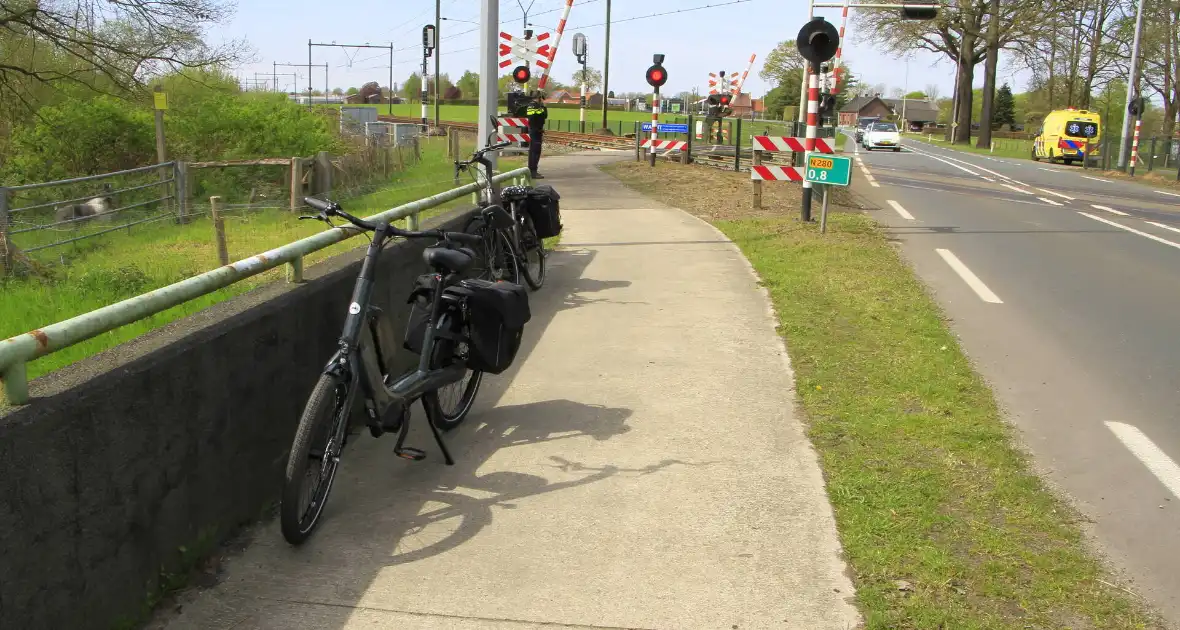 Fietser raakt gewond bij eenzijdig ongeval - Foto 5