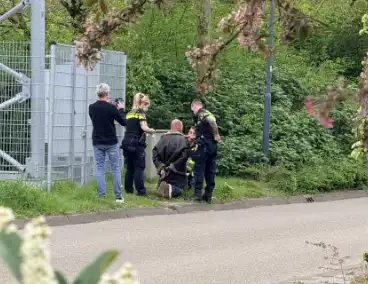 Politie grijpt in bij wapenincident