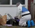 Groot politie onderzoek in woning na overlijden