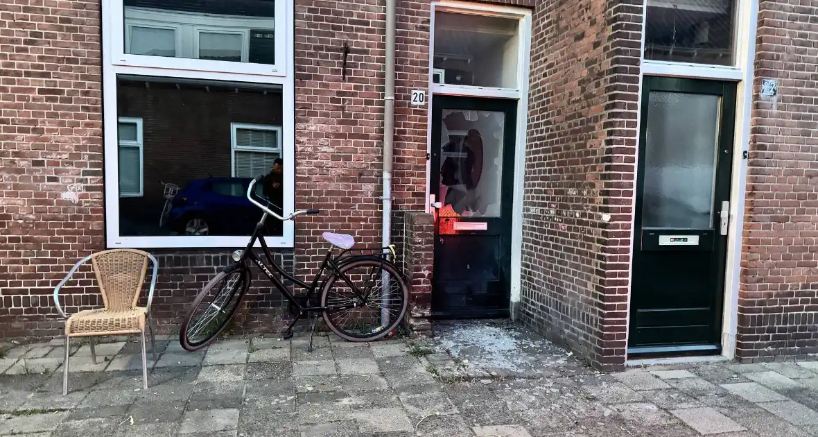 Explosie bij woning zorgt voor schrik in de omgeving - Foto 2