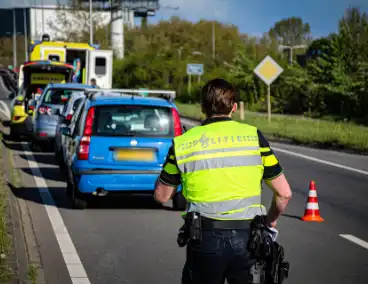 Kettingbotsing na ongeval tussen lijnbus en vrachtwagentje