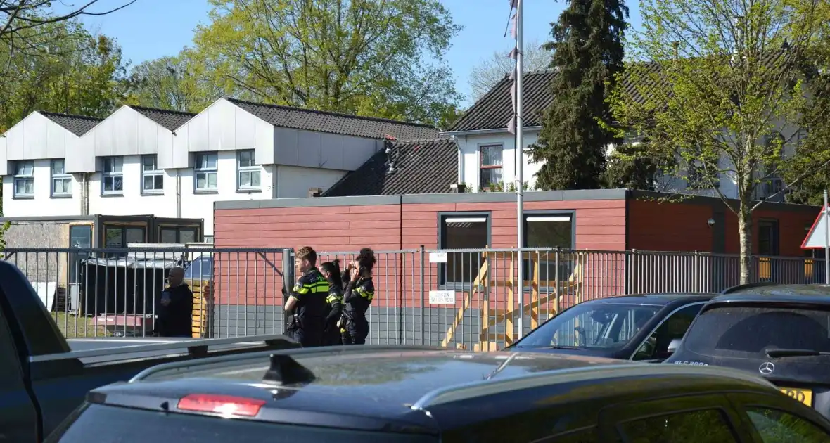Deur geramd door brandweer bij gasincident