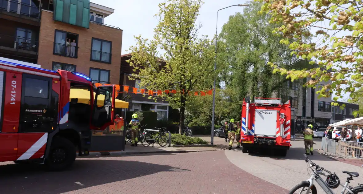 Brandweer snel ter plaatse bij woningbrand - Foto 1