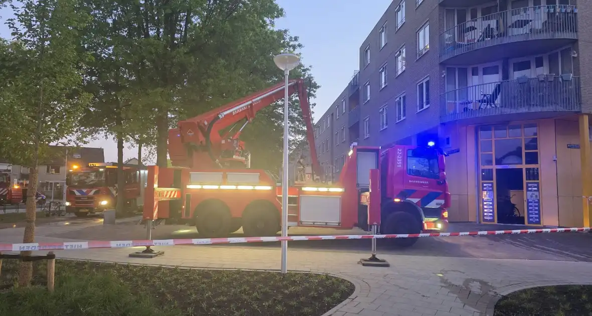 Brand in flatwoning veroorzaakt schade - Foto 12
