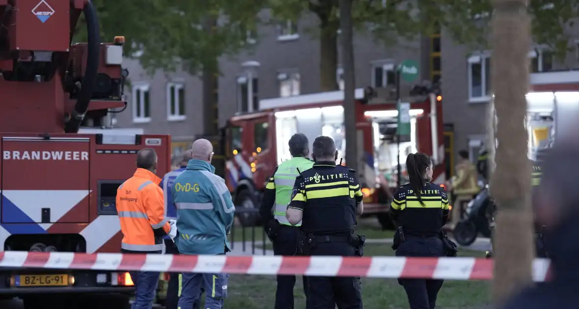 Brand in flatwoning veroorzaakt schade - Foto 3
