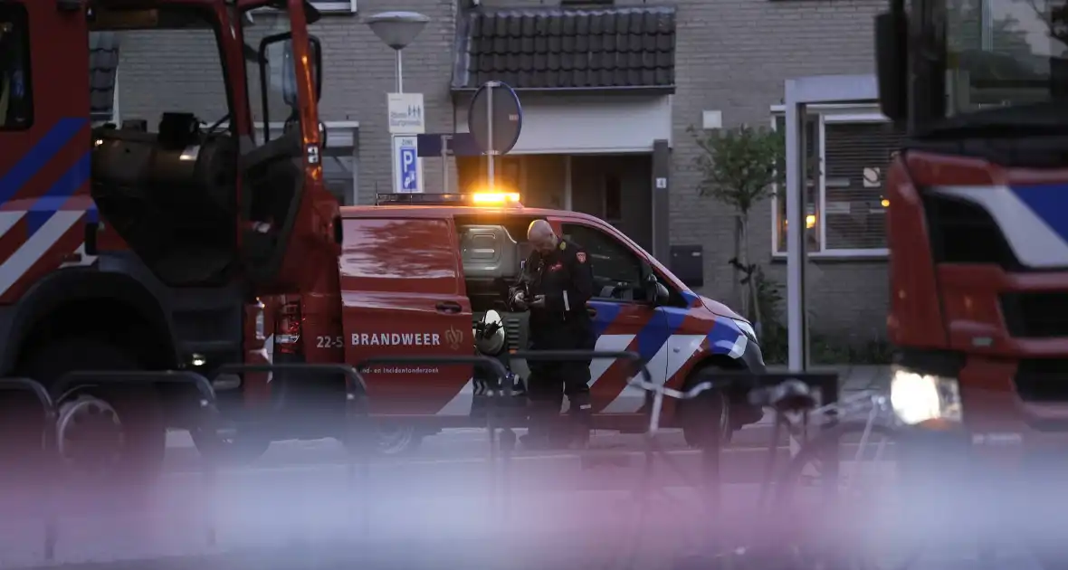 Brand in flatwoning veroorzaakt schade - Foto 6
