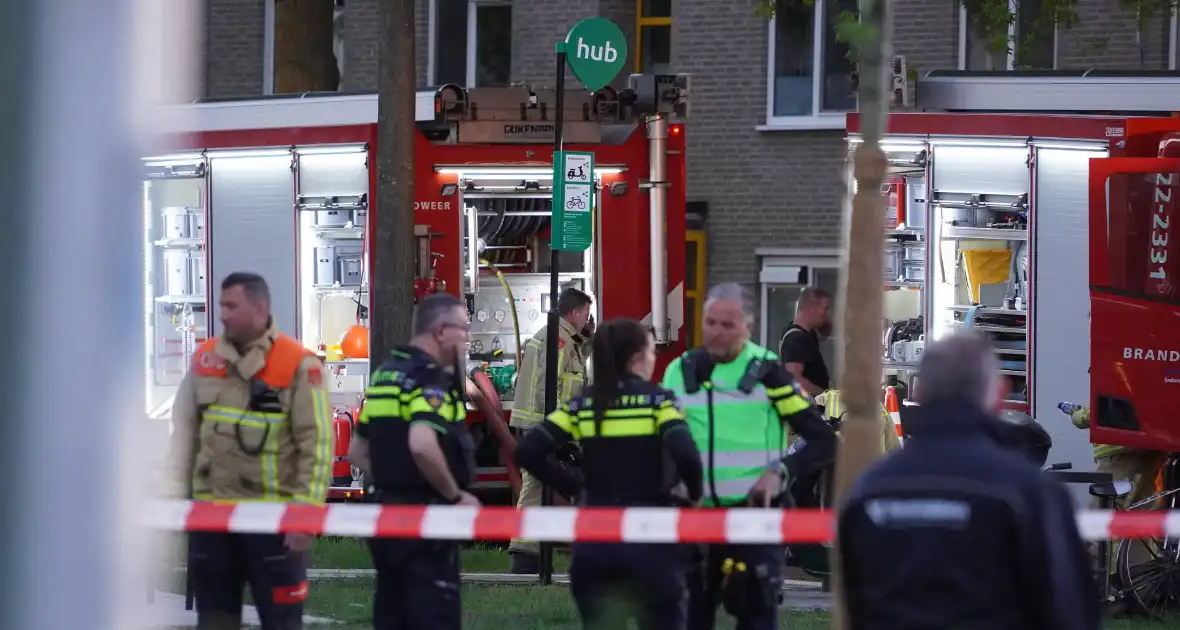Brand in flatwoning veroorzaakt schade - Foto 7