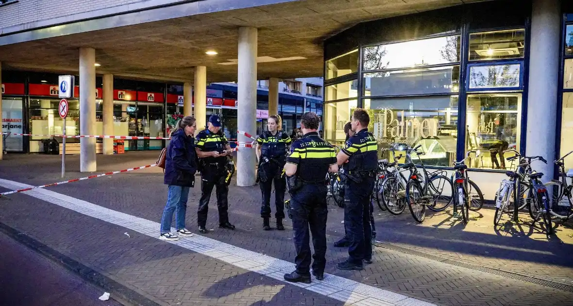 Winkel beschadigd bij schietpartij - Foto 8