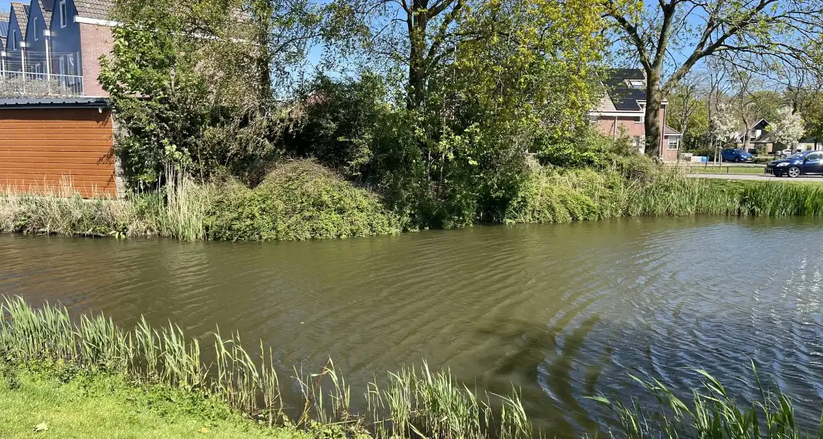Brandweer reageert snel op buitenbrand in struiken - Foto 3