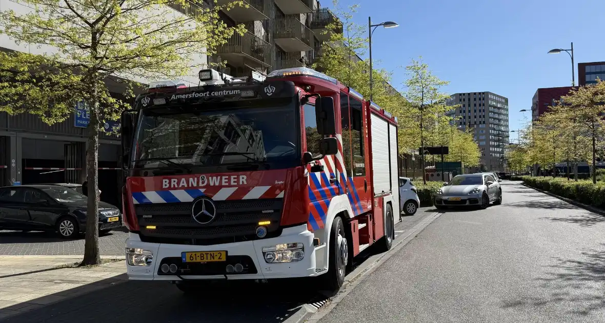 Handmelder parkeergarage ingedrukt - Foto 3
