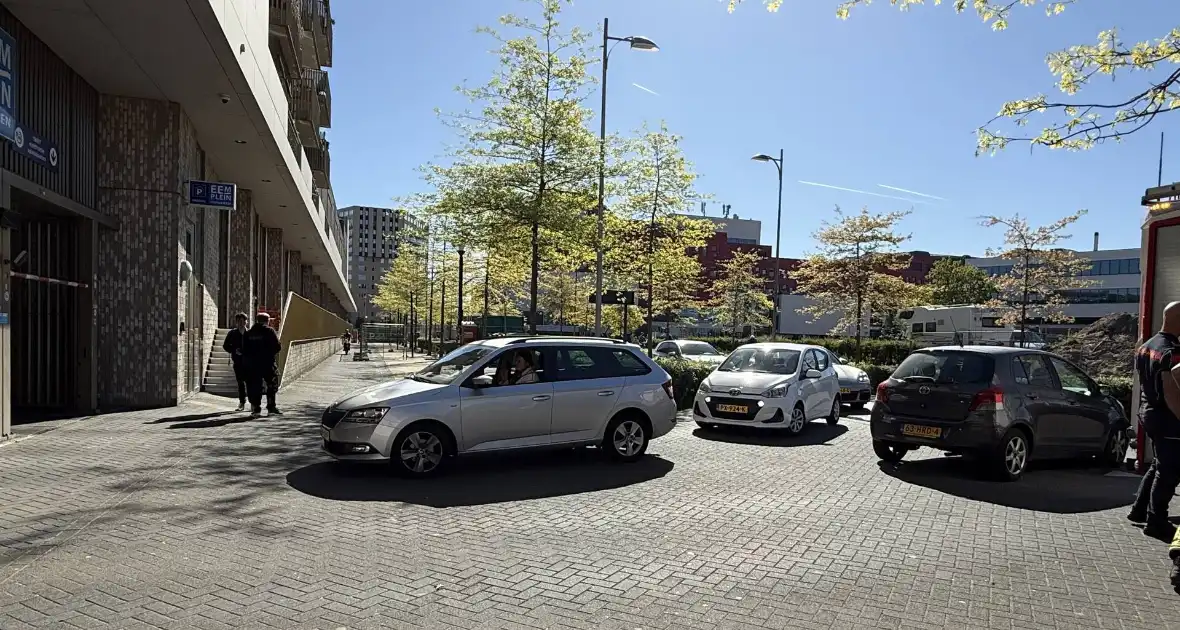 Handmelder parkeergarage ingedrukt - Foto 6