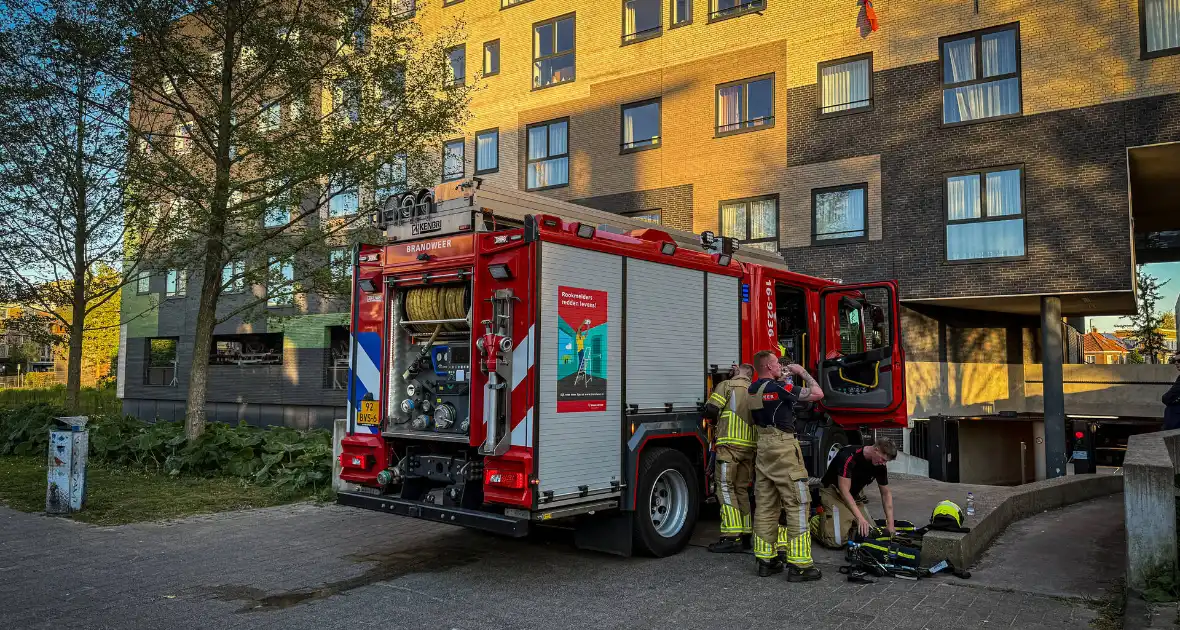 Brandweer voorkomt uitbreiding van gebouwbrand - Foto 2