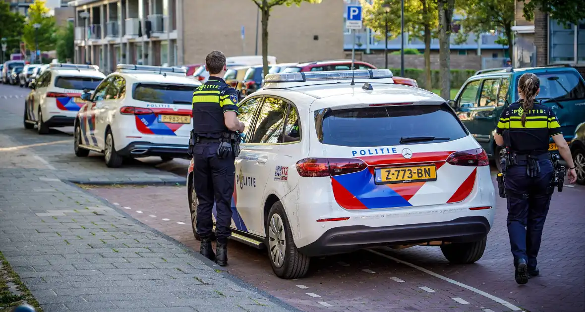 Brandweer voorkomt uitbreiding van gebouwbrand - Foto 8