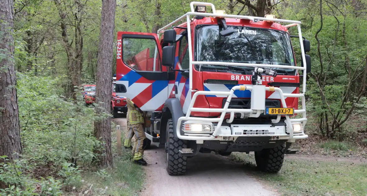 Beginnende bosbrand snel geblust - Foto 5