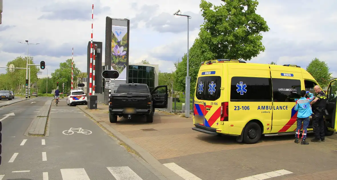 Voetganger aangereden door pick-up truck