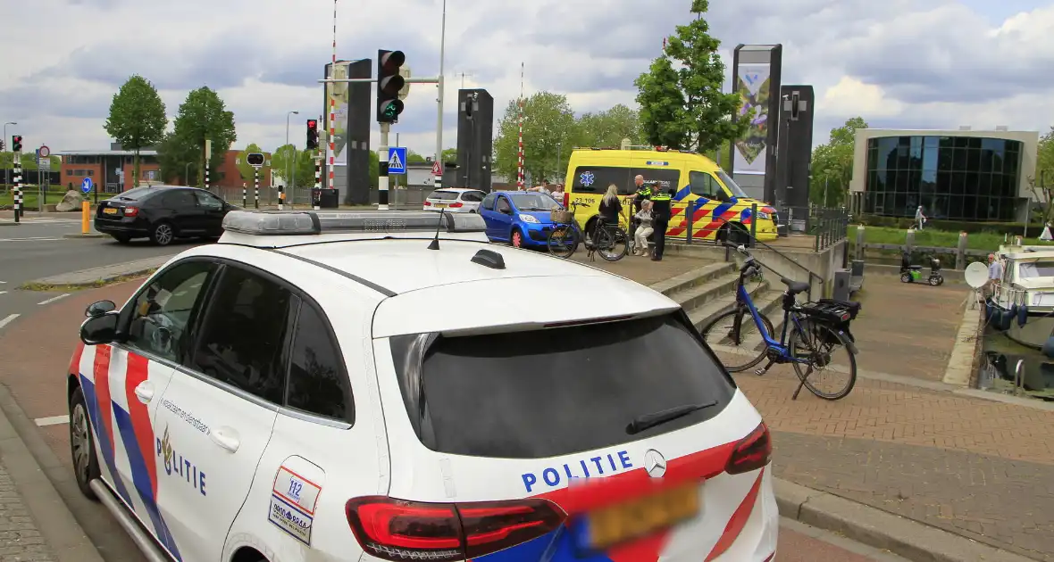 Voetganger aangereden door pick-up truck - Foto 2