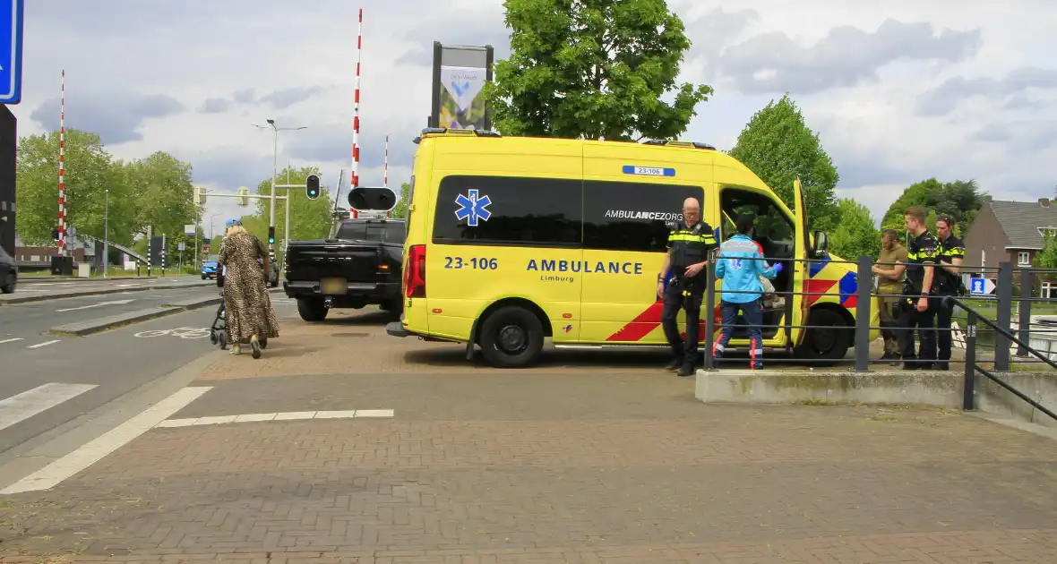 Voetganger aangereden door pick-up truck - Foto 4